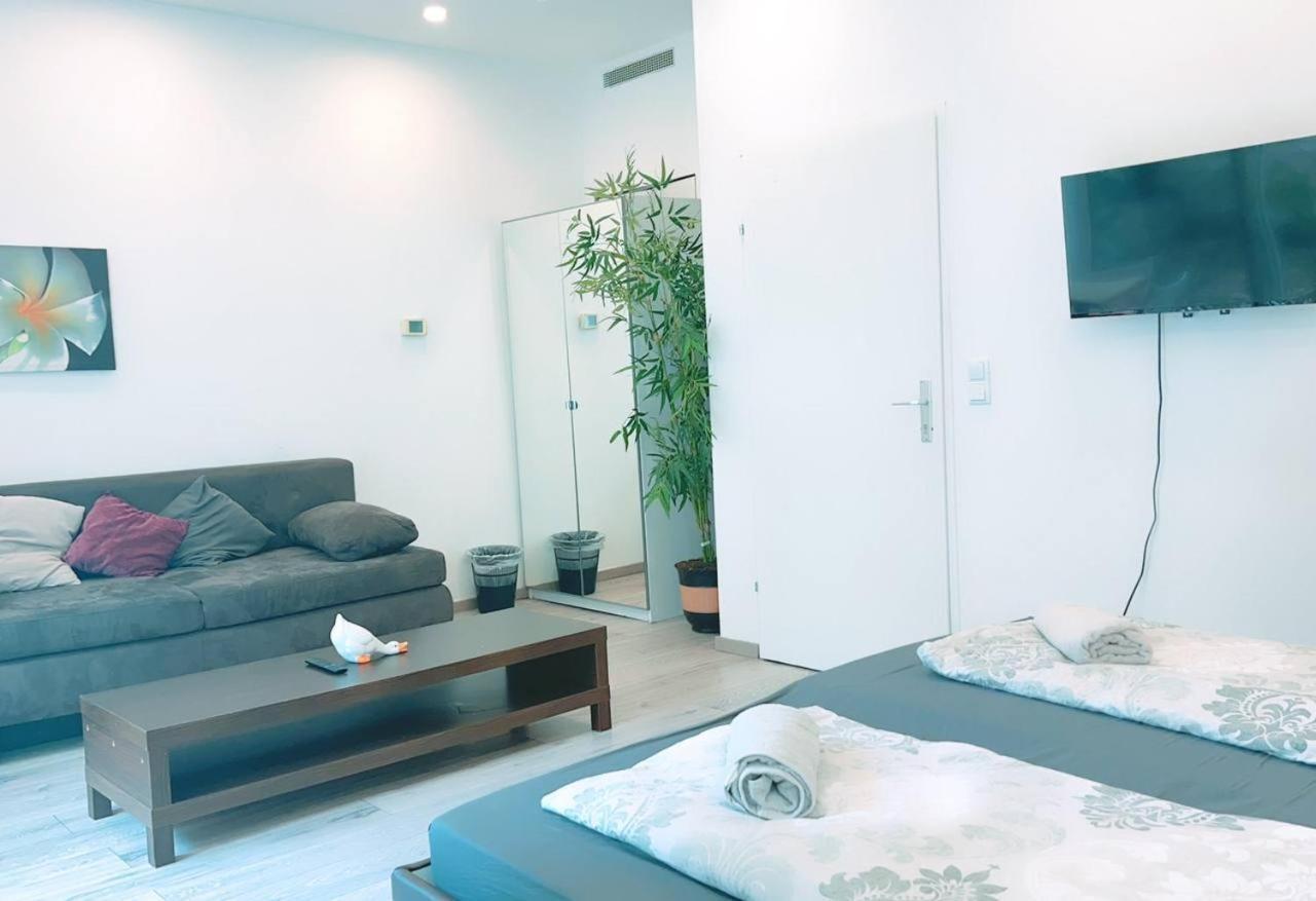 Comfort Apartment 5P Hn เวียนนา ภายนอก รูปภาพ